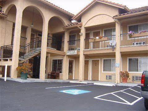 Valley Inn Watsonville Exterior photo